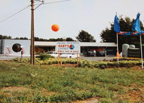 The baby's corner opening 1996